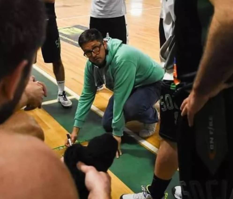 Prete, el nuevo DT de las chicas, tambi&eacute;n dirigi&oacute; al masculino y estuvo en Athletic de Lobos y Alejandro Korn.