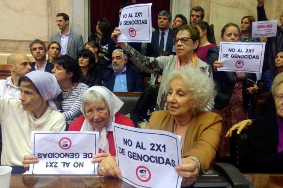 El &ldquo;2x1&rdquo; a genocidas se meti&oacute; en la agenda pol&iacute;tica local