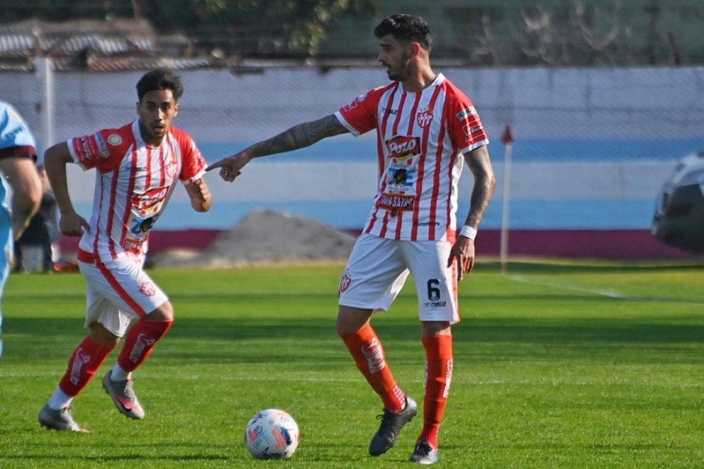 Rom&aacute;n Mart&iacute;nez conduciendo al "Tambero". FOTO: Jonathan Arga&ntilde;araz