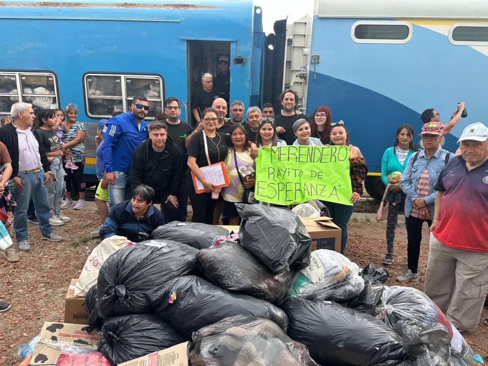 Una de las tantas paradas de la formaci&oacute;n.